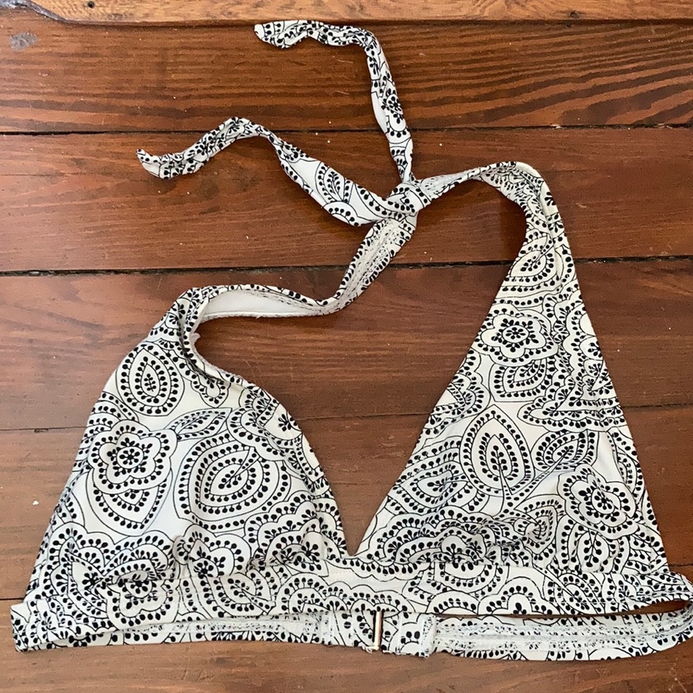 Isaac Mizrahi black and white bikini top